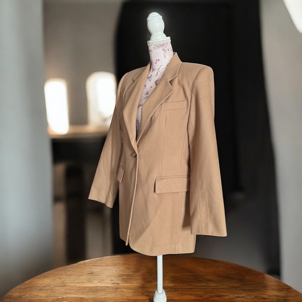 Vintage Bice Nude Padded Blazer - Picture 2 of 3